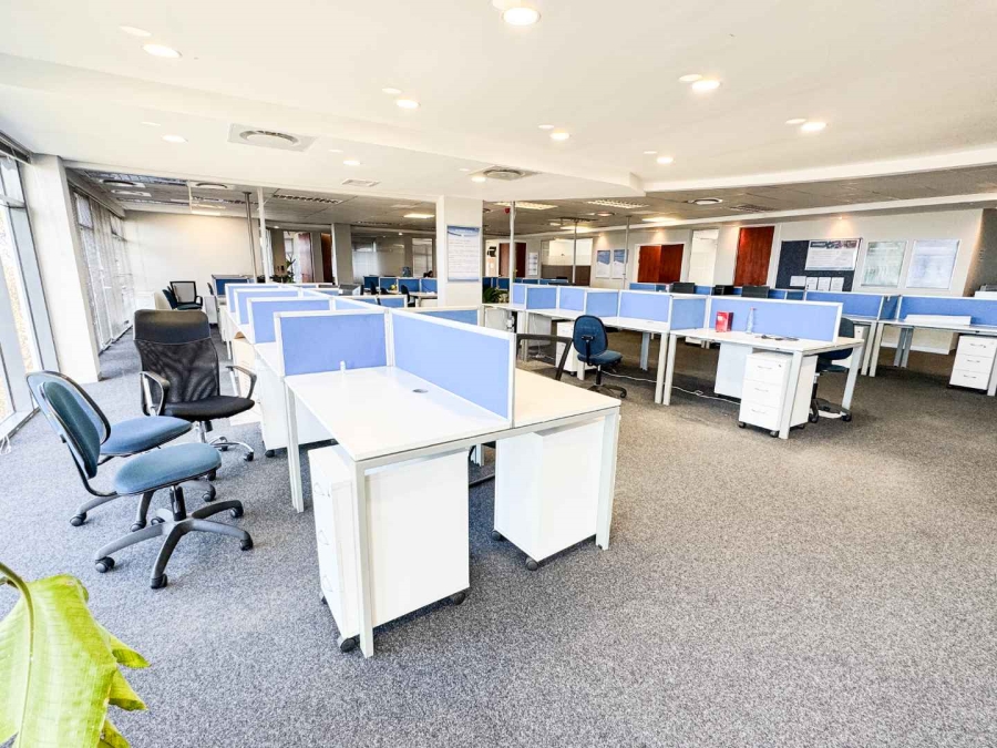 To Let Commercial Property for Rent in Plattekloof Western Cape